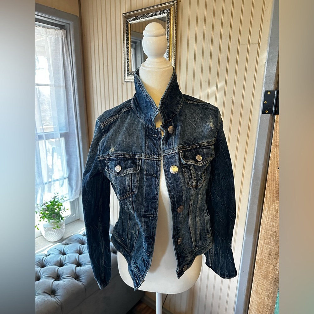 American Eagle Denim Jacket Women’s Small Dark Wash Distressed Button Front